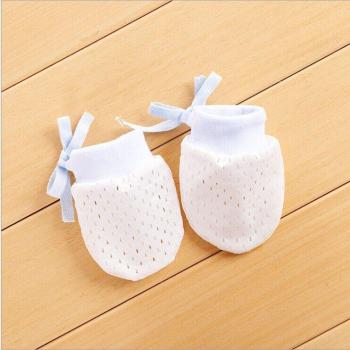 Infant Cotton Scratch Mittens