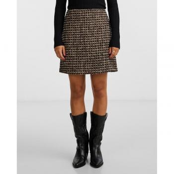 Falda corta de lana de mujer Pieces