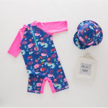 Ensemble de bain enfant avec motif poisson
