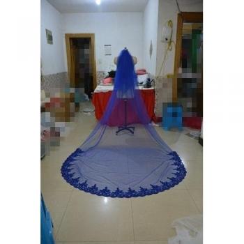 Velo de novia con peineta