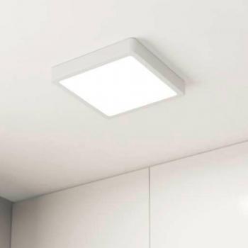 LED Deckenleuchte Fueva 17W 2000lm IP44 eckig