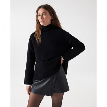 Salsa Jeans: Pulóver Negrillo con Cuello Alto