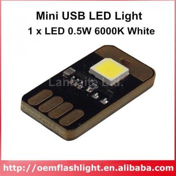 Luz Mini USB LED 1 cara 0,5 W 6000 K blanca - Negra (5 piezas)