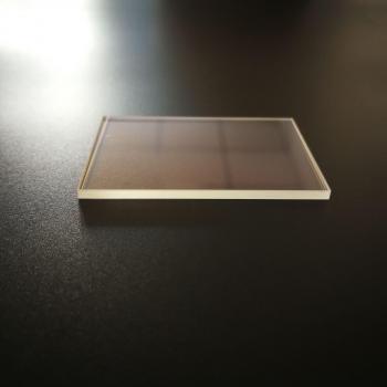 Filtro de cristal N-BK7 47,3x33,8mm