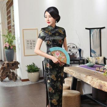Elegant Floral Qipao Dress