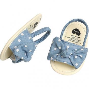 Sommerliche Kleinkind Sandalen