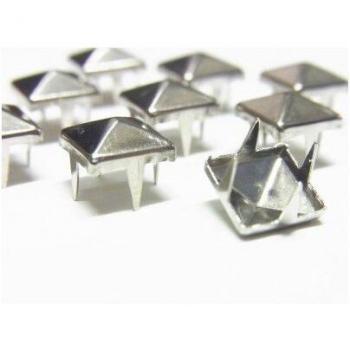 Piques métalliques gothiques 10 mm – Kit de 100 pièces