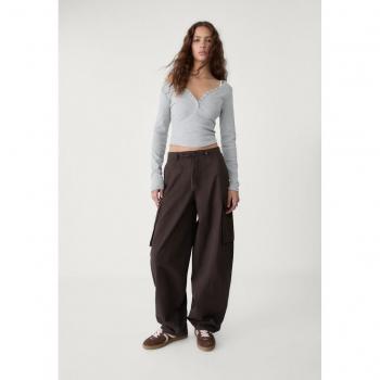 Cargo Parachute Pantaloni Marrone Stradivarius 40