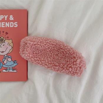 Pochette en peluche pour crayons et fournitures scolaires