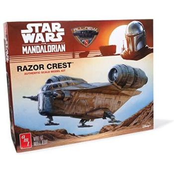 Mandalorian Razor Crest 1:72 Model Set by AMT