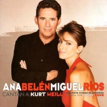 Ana Belen Y Miguel Rios Cantan