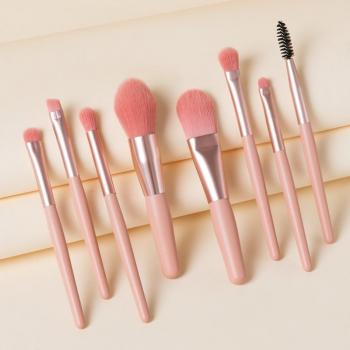 Wood Handle Eyebrow Foundation Eyeshadow Brush Set