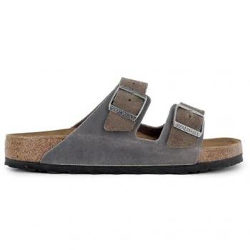 Zapatos abiertos Birkenstock Arizona en color barro