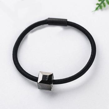 Geometrisches Schmuck-Haarband mit Glitzer