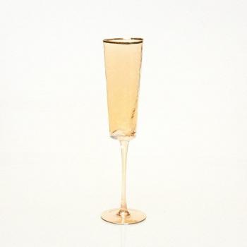 Gobelet en verre rouge champagne