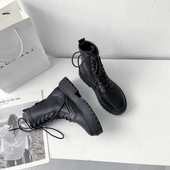 Women's Luxury Mid Calf Round Toe Boots