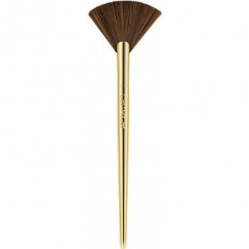 Brocha Iluminadora Glow in Bloom - Catrice