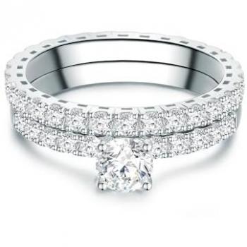 Plata Triláni – Elegante Anillo