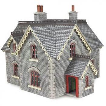 Metcalfe OO Gauge Settle/Carlisle Station Master's House Model Kit