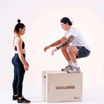 Cajón Pliométrico Singular Wod Eucalipto 61x51x76 cm