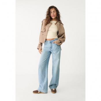 Stradivarius Straight‑Fit Denim – Mittelblau mit Strassglanz