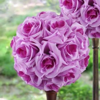 Cœur floral suspendu en roses faites main