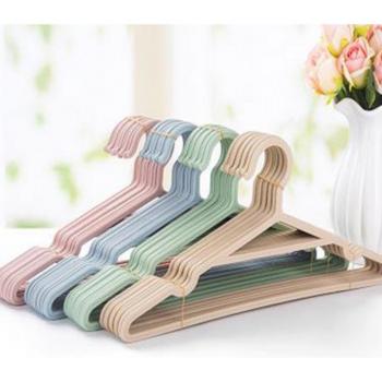 Adult Plastic Clothes Hangers for Coats and Dresses