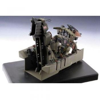 Italeri 2991 1:12 F-104G Starfighter Cockpit Plastic Model Kit