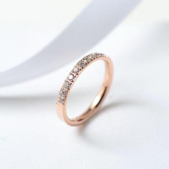 YUN RUO 316L Stainless Steel Rose Gold Wedding Band with Zirconia