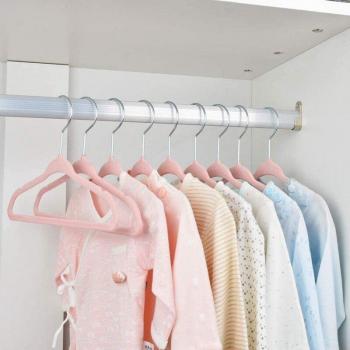 20 Pack Non-Slip Baby Hangers with Notch - Pink