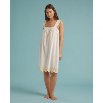 Camisón Énfasis Troquelado