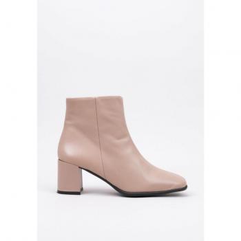 Botín de Tacón Mireya 39 Beige – Sandra Fontán