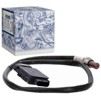 NOx‑Sensor mit Harnstoffeinspritzung, OEM Audi 8W0907807N/S/BK – Vemo V10‑72‑0426
