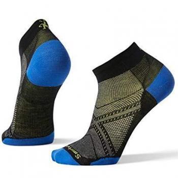 Männer-Smartwool PhD Run Ultra Light Low Cut Socken in Schwarz und Größe XL, SS19