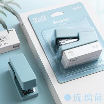 Agrafeuse de bureau M & G, format compact