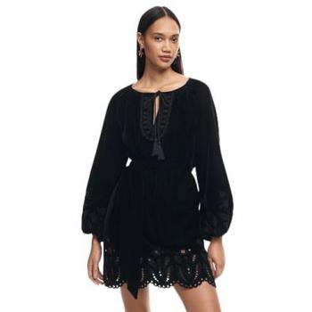 Mini Vestido con Bordados Desigual