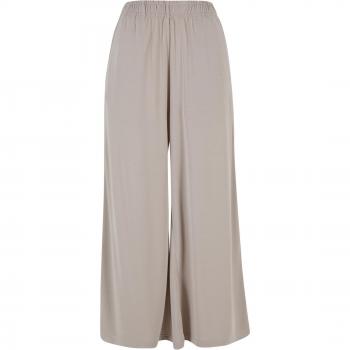 Elegancia Urbana en Modal