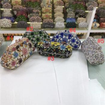 Luxury Flower Shape Crystal Handbag