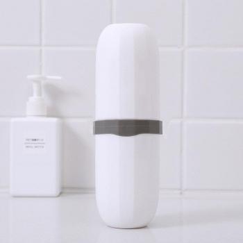 Ensemble de voyage : tasse et brosse à dents