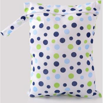 Bolsa de pañales estampada con bolsillo 30x40cm