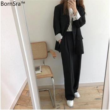 Traje Suelto con Drapeado, BornSra