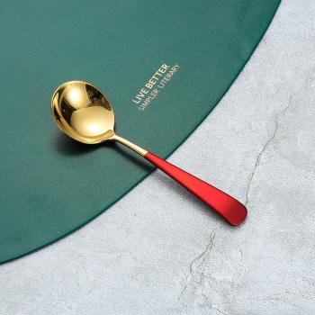 Set de Cucharas de Café Doradas