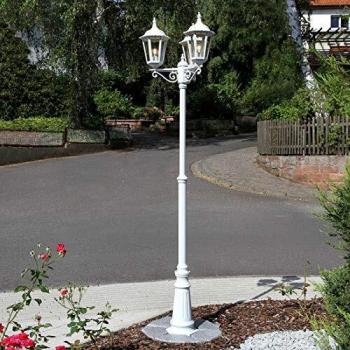 Lindby Mastleuchte „Lieva“ – Retro‑Vintage‑Kandelaber, spritzwassergeschützt, 3‑Flammen E27, Weiß, Aluminium