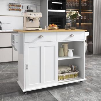 Crema per cucina e soggiorno con ripiani in legno