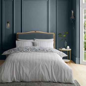 Bridgerton Regal Blue Floral Reversible Duvet Set