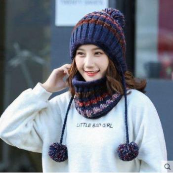 Trendy Striped Winter Accessory Set