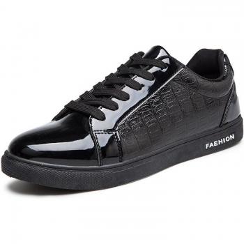 Men's Lightweight Black Tennis Shoes