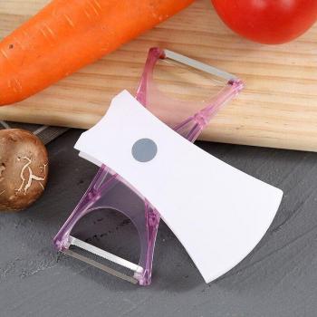 Multifunctional Manual Peeler for Vegetables and Fruits