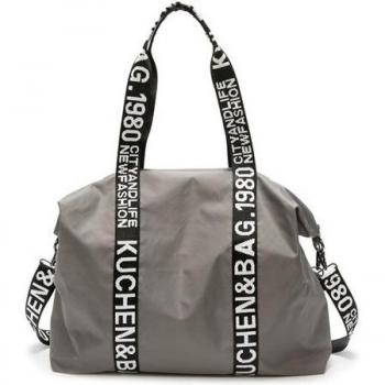 Bolso de entrenamiento con estilo resistente al agua