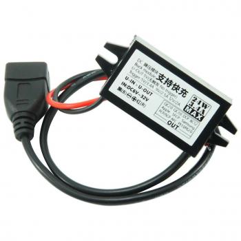 Fuente USB 5 V/12 V para autos y camiones con entrada DC 6–32 V